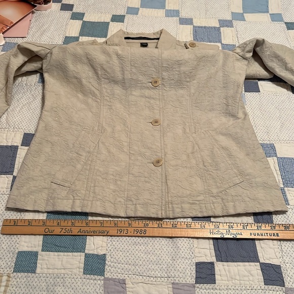 ISDA & Co Jacket - Picture 11 of 12